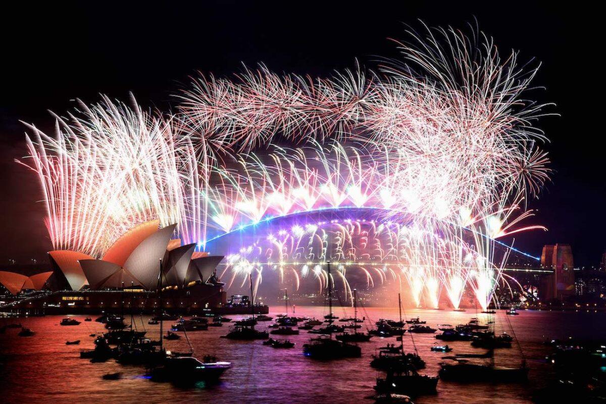 New Year's Eve fireworks light up the sky over Sydney's iconic Harbour Bridge and Opera House during the fireworks show on Jan. 1, 2022. (David Gray/AFP via Getty Images)