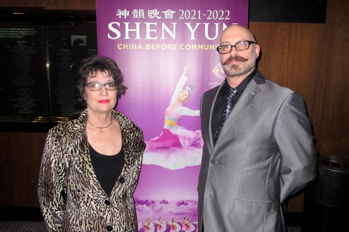 Former Professional Dancer Impressed by Shen Yun’s Revival of Classical Chinese Dance