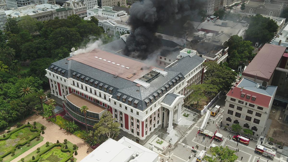 Fire Reignites at South Africa's Parliament in Cape Town