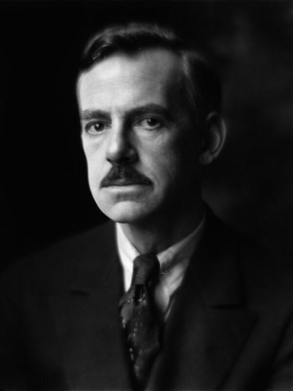 A photographic portrait of Eugene O'Neill by Alice Boughton. Library of Congress, Prints and Photographs Division. (Public Domain)