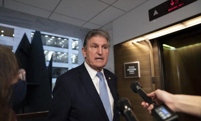 Manchin, Other Lawmakers Blast Biden Over Latest Inflation Report