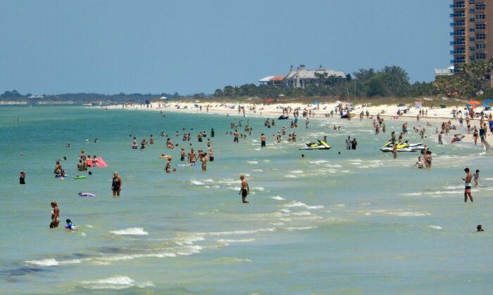 Florida Sets Tourism Record for 2021
