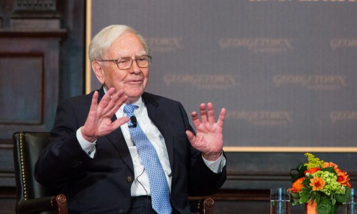 How to Apply Warren Buffett’s Investment Approach to Real Estate