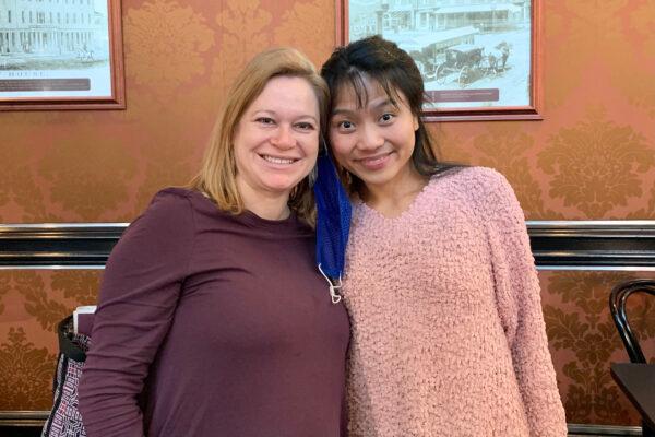 High school Spanish teacher Natalie O’Keefe (L) came with her sister Meng Yee Tier to attend Shen Yun Performing Arts at the Hippodrome in Baltimore, on Jan. 8, 2022. (Emel Akan/The Epoch Times)