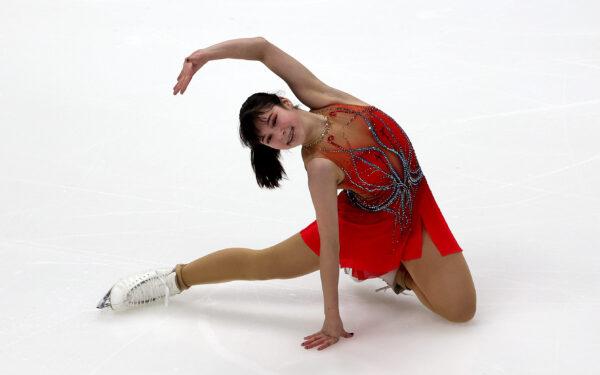 Alysa Liu skates in the Ladies Short Program during the U.S. Figure Skating Championships at Bridgestone Arena in Nashville, Tenn., on Jan. 6, 2022. (Matthew Stockman/Getty Images)