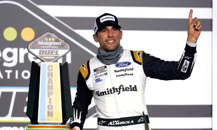 NASCAR Veteran Aric Almirola to Retire at End of 2022 Season