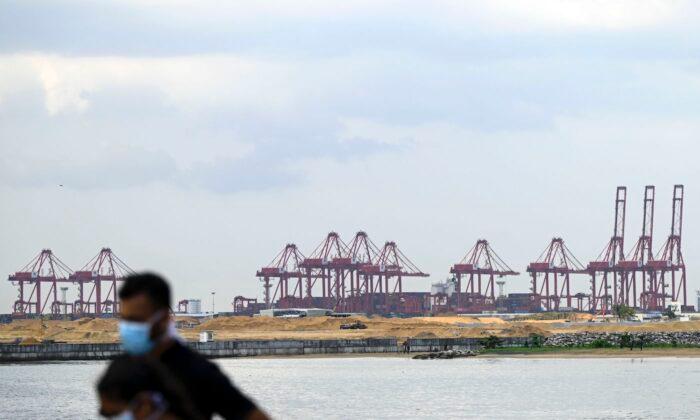 US Commits $553 Million to Build Terminal at Sri Lanka’s Colombo Port