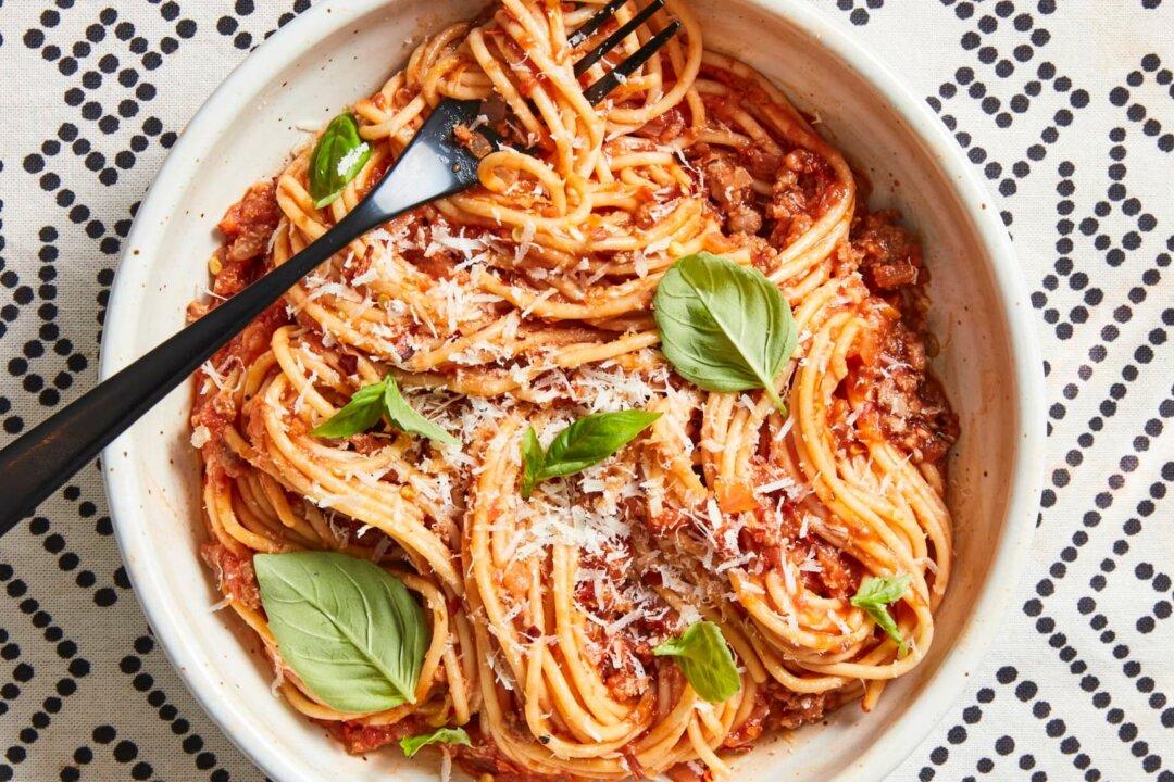 A Secret Ingredient Gives This 45-Minute Ragu All the Flavor of a Slow-Simmered Sauce