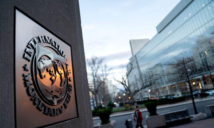IMF Slashes Global Growth Forecast for 2023, Warns of Global Recession