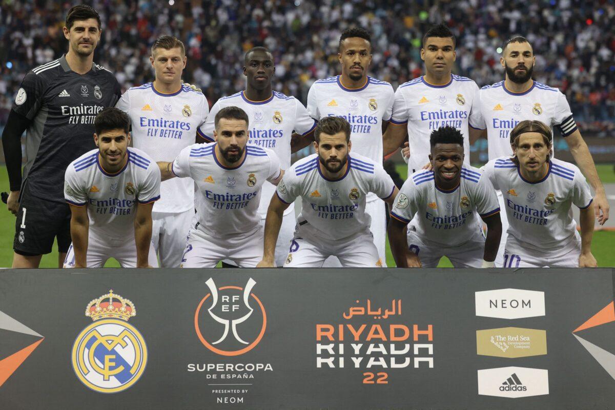 Real Madrid's players pose for a group picture ahead of the Spanish Super Cup semi-final football match between Barcelona and Real Madrid at the King Fahad International stadium in the capital Riyadh, Saudi Arabia, on January 12, 2022. (Fayez Nureldine/AFP via Getty Images)