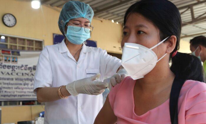 Cambodia Launches 4th Round of COVID-19 Vaccinations