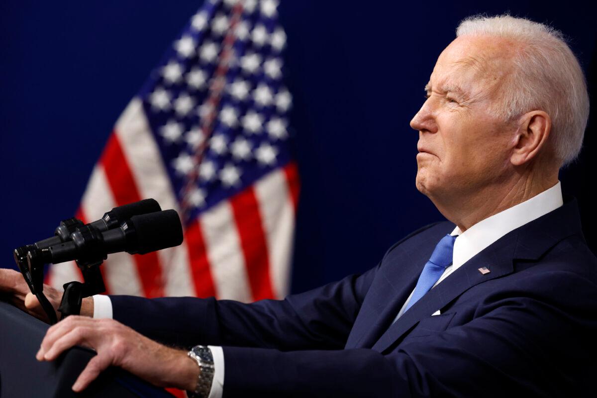 President Joe Biden delivers remarks on infrastructure in Washington on Jan. 14, 2022. (Chip Somodevilla/Getty Images)