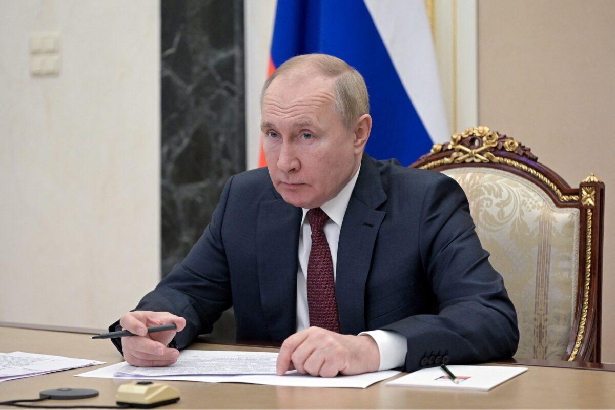 Russian President Vladimir Putin chairs a meeting in Moscow, Russia, on Jan. 12, 2022. (Alexey Nikolsky/Sputnik/AFP via Getty Images)