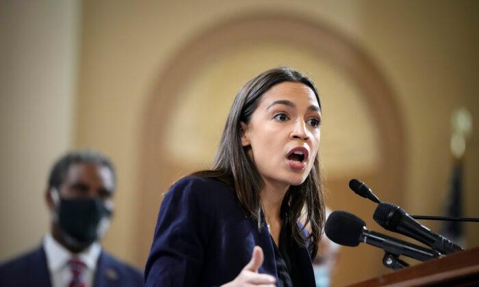 Citing GOP Opposition to Gun Control, AOC Takes Credit for Blocking Supreme Court Security Bill