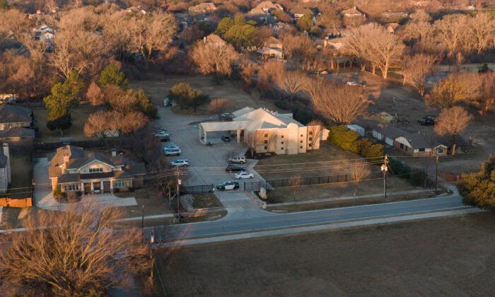 Texas Hostages Escaped Synagogue as FBI SWAT Team Rushed In