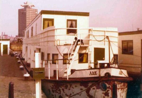 Bill and Susan Burtness lived on a canal boat called Dilaram House in Amsterdam, The Netherlands, in 1974. (Courtesy of Bill and Susan Burtness)