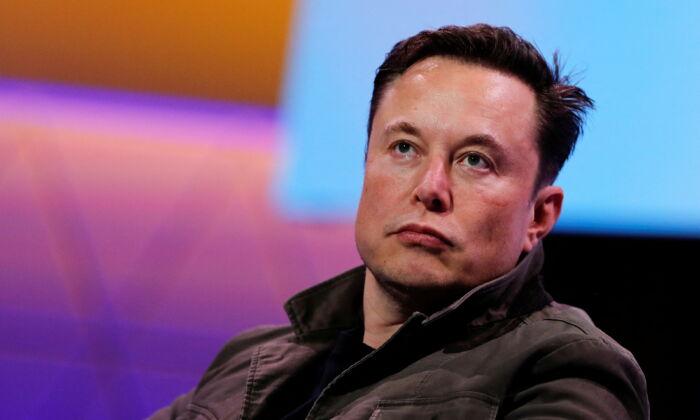 Elon Musk, Tesla Attack SEC for ‘Unrelenting’ Harassment