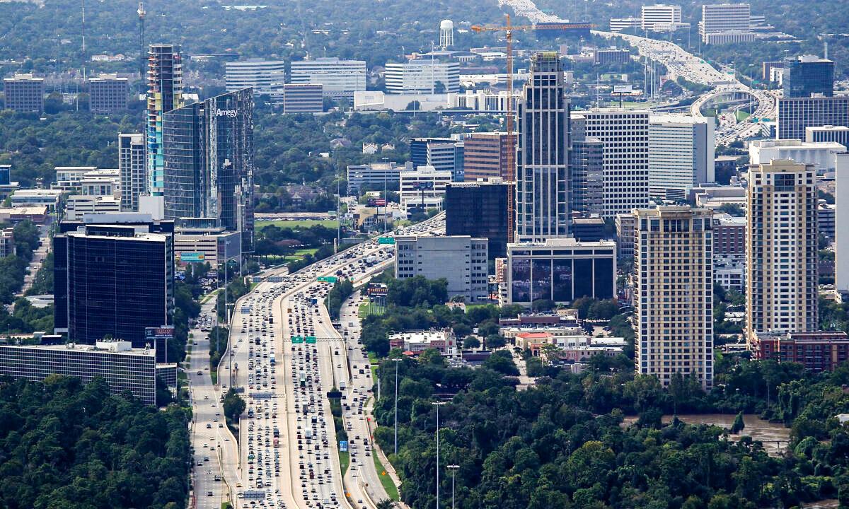Houston Schools Closed Monday as City Continues Boil-Water Notice