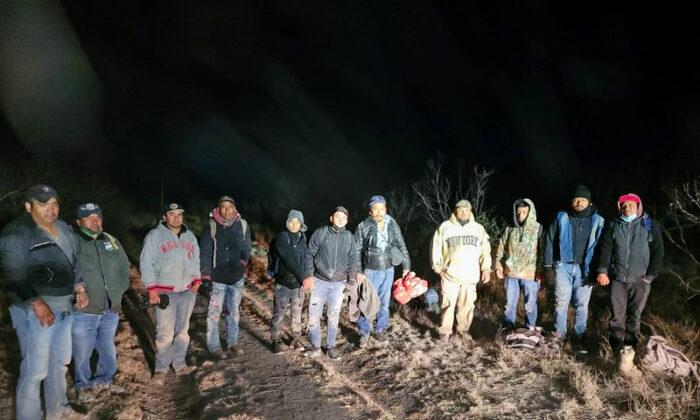 Border Sheriff: ‘Extremely Organized’ Large Groups of Illegal Aliens Sneaking Through Texas County