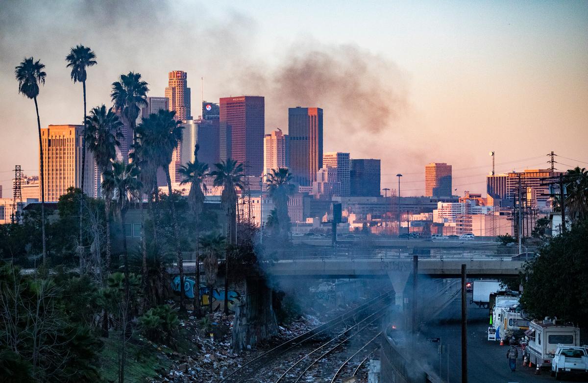 Homicides Reach 15-Year High in Los Angeles in First Half of Year