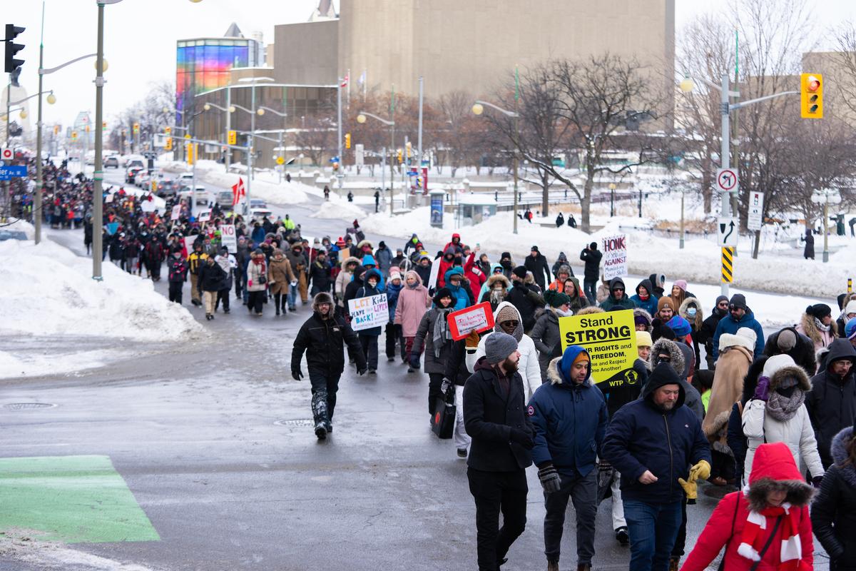 Thousands of Protesters in Canada Join Worldwide Rallies Against COVID Mandates and Restrictions