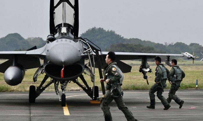Taiwan Military Warns Away 13 Chinese Aircraft From Its Air Defense Zone