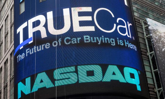 TrueCar Stock Gains as Goldman Sachs Takes Stake