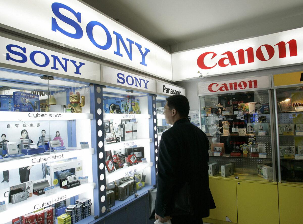  Japanese electronics at a shop on 14 April 2005 in Nanjing, China. (Liu Jin/AFP via Getty Images)
