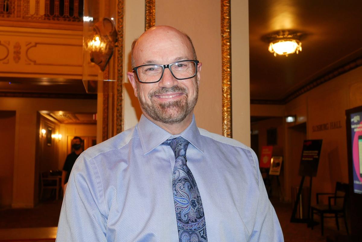 Omaha Shen Yun Audience: Forget the Pandemic and Just Enjoy Life
