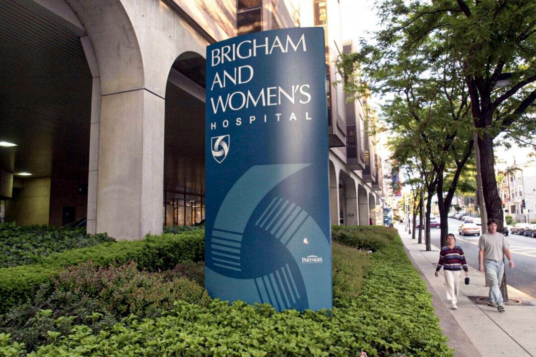 Boston Patient Denied Heart Transplant Over Refusing COVID-19 Vaccines