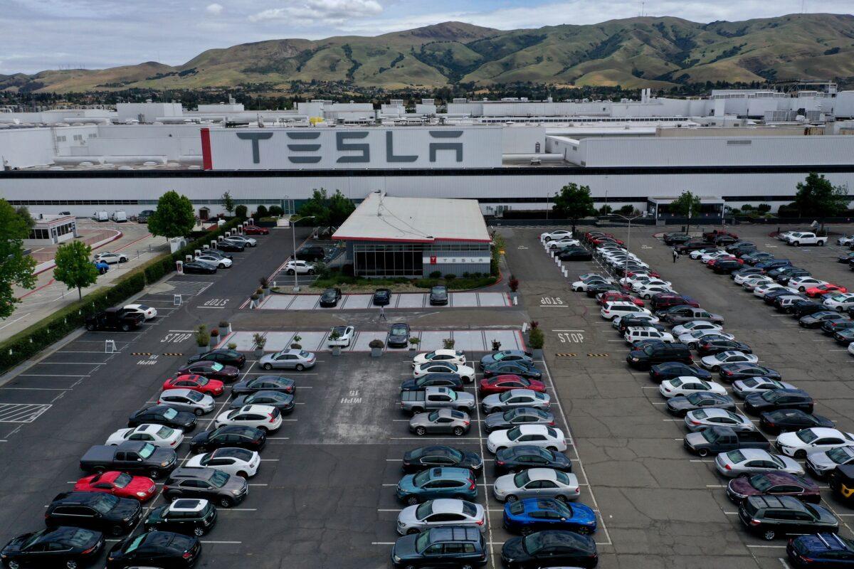 An aerial view of the Tesla Fremont Factory in Fremont, Calif., on May 13, 2020. (Justin Sullivan/Getty Images)