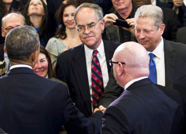 Rep. Jim Cooper (C) meets with former President Barack Obama in a file photograph. (Mandel Ngan/AFP via Getty Images)