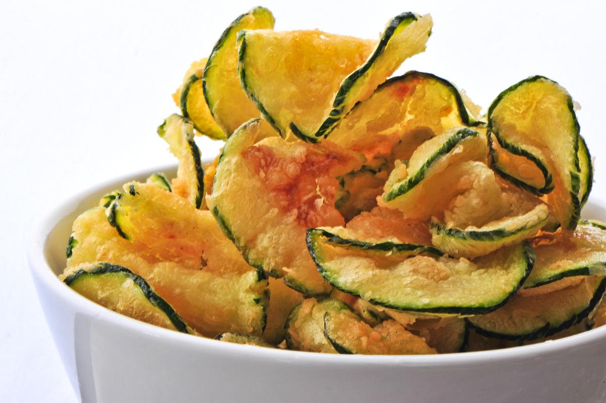 Salt and Vinegar Zucchini Chips (Recipe)