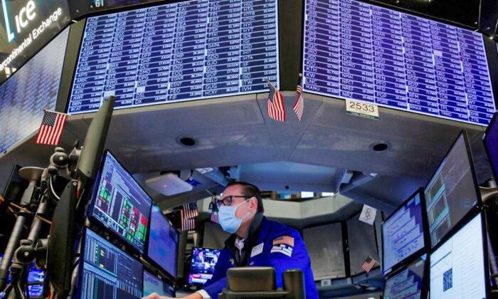 Nasdaq Futures Jump 2 Percent After Microsoft’s Strong Forecast; Fed Decision Looms