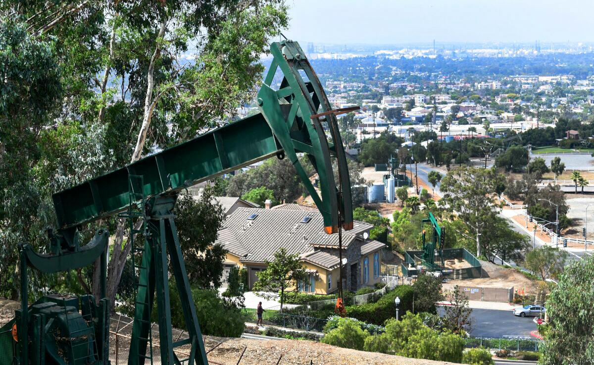 Los Angeles to Ban Oil and Gas Wells