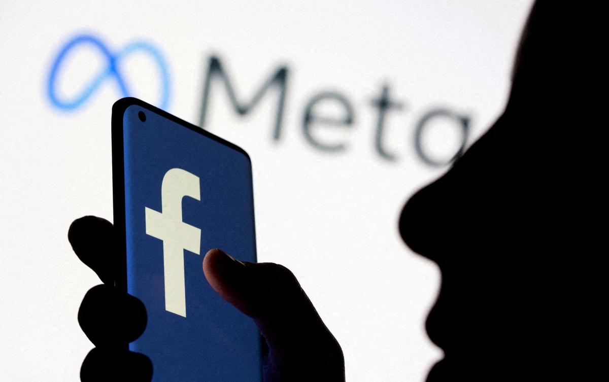 Meta Says It Might Have to Pull Facebook and Instagram in Europe Over Data Transfer Rules