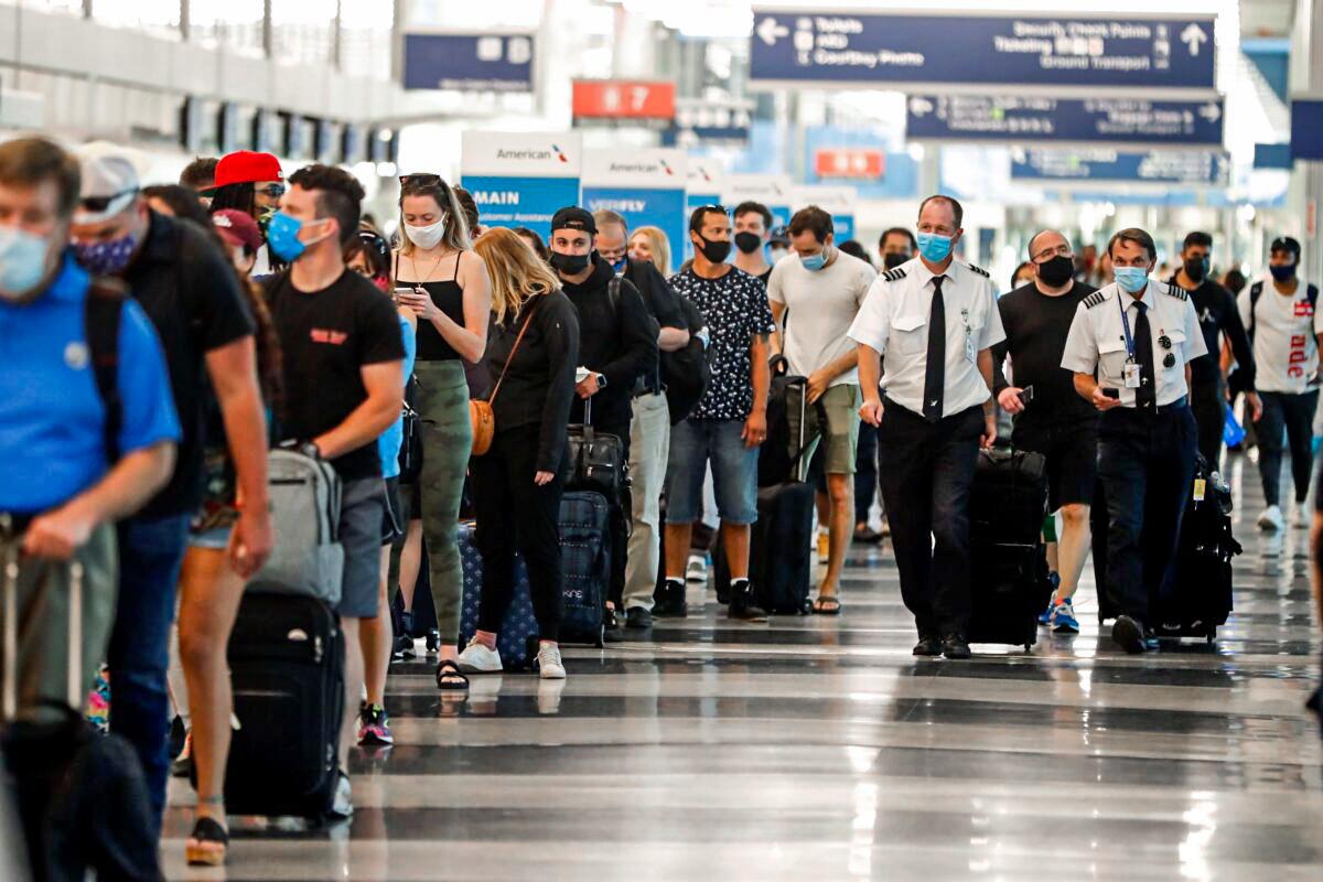 One Third of Airplane Pilots Still Not Flying Due to Pandemic
