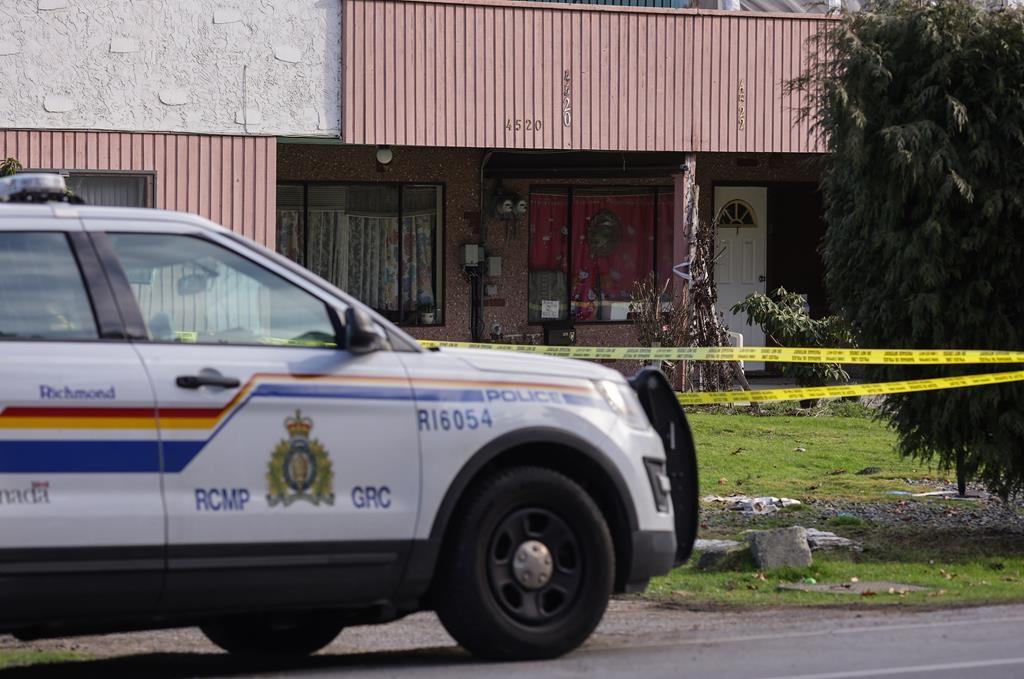 Police Officer Killed in Avalanche Near Kaslo, BC, Another Injured