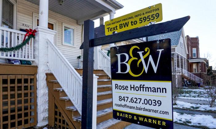 Rising Mortgage Rates Prompt Downward Revision to Home Price Forecasts