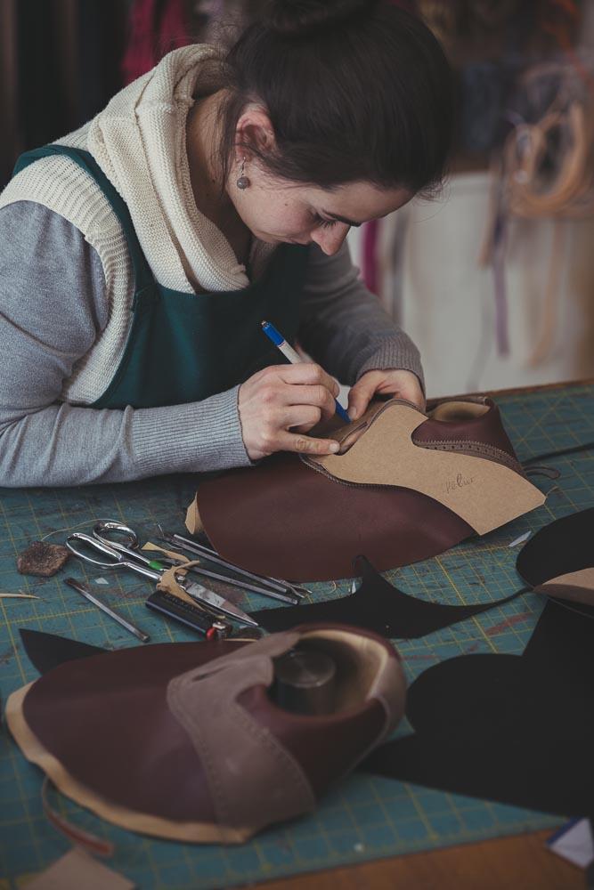 Individual pieces are cut from the leather using paper templates. (Courtesy of Vickermann und Stoya)