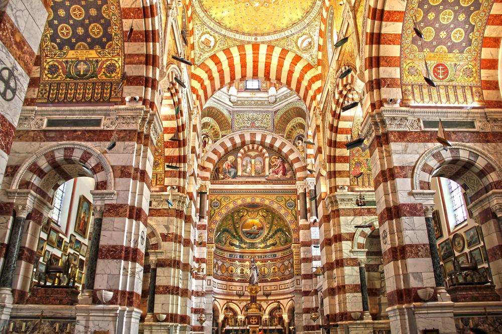 Inside Notre-Dame de la Garde. (Travel-Fr/Shutterstock)