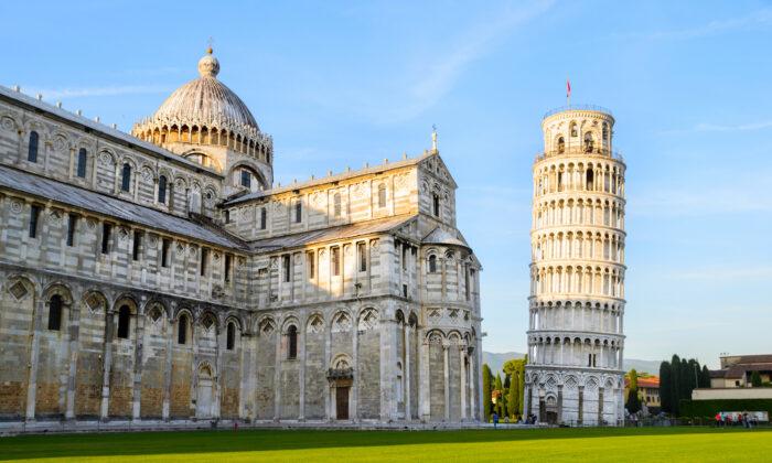 The Leaning Tower of Pisa: A Standing Miracle With a Fascinating History