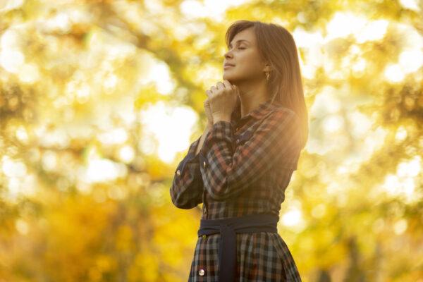 Practicing gratitude can help reduce stress and anxiety. (Shutterstock)