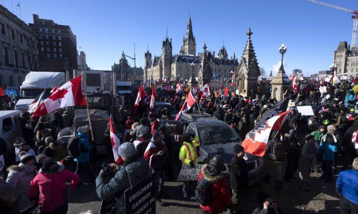 Ottawa Tightens Law Enforcement Ahead of 'Freedom Convoy' Anniversary