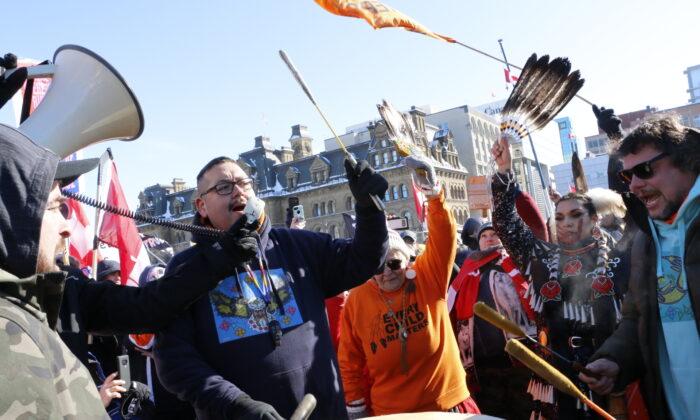 Legal Memo Advised Ottawa Police to Be Aware of Indigenous Protesters During Convoy
