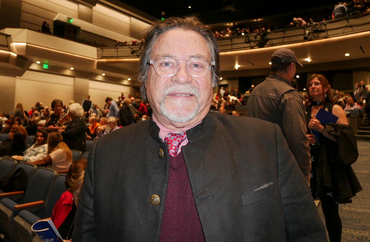 Shen Yun Lifts the Fear of the Pandemic Says Pastor