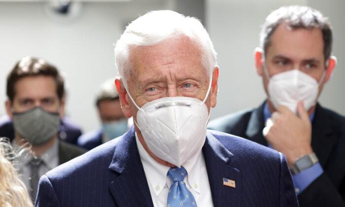 Steny Hoyer Tests Positive for COVID-19