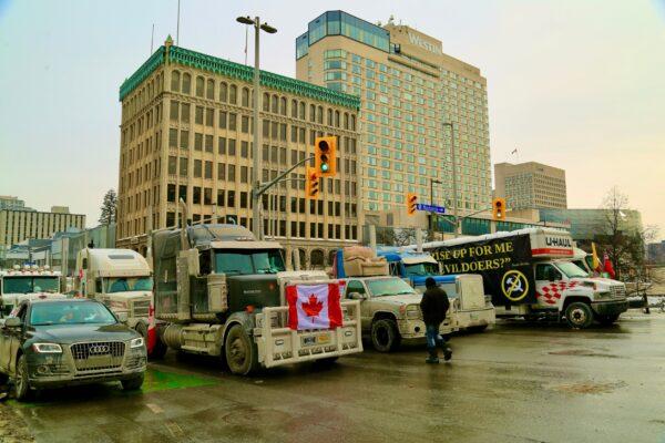 Trucks parked in downtown Ottawa as demonstrators continue to protest COVID-19 mandates and restrictions on Feb. 2, 2022. (Jonathan Ren/The Epoch Times)