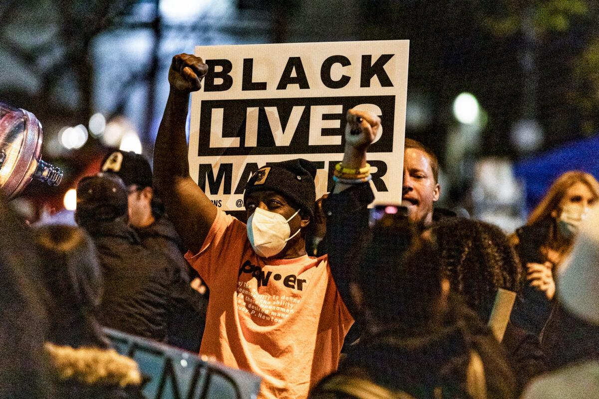 Amazon Removes BLM From Charity Platform Amid Growing Concerns Over Lack of Financial Transparency