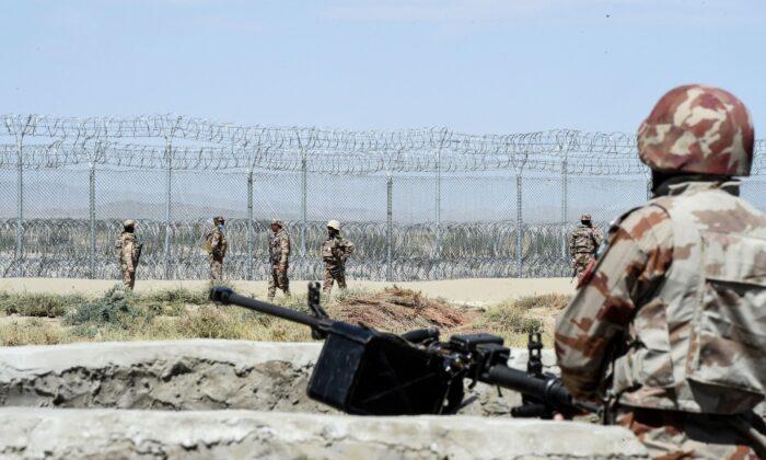 Attacks on Pakistan Military Bases Kill Seven Soldiers, 13 Insurgents: Army